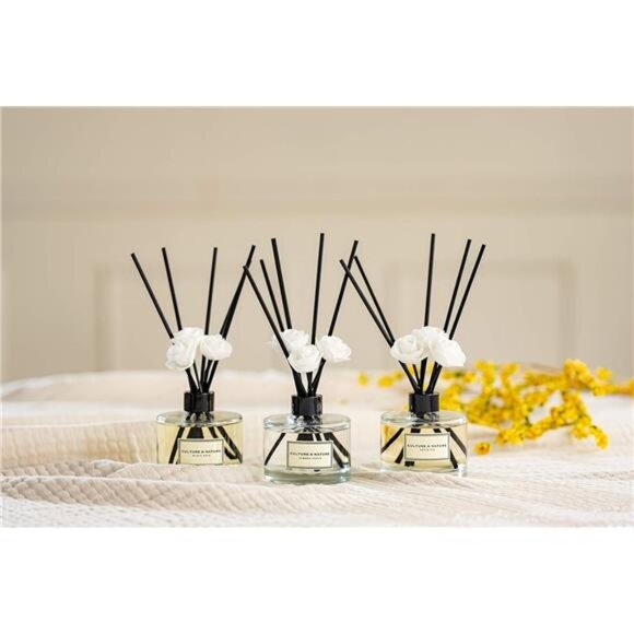 CULTURE & NATURE Reed Diffuser Set 6.7 oz (200ml) Black Cherry Scented Diffuser - Picture 5 of 7